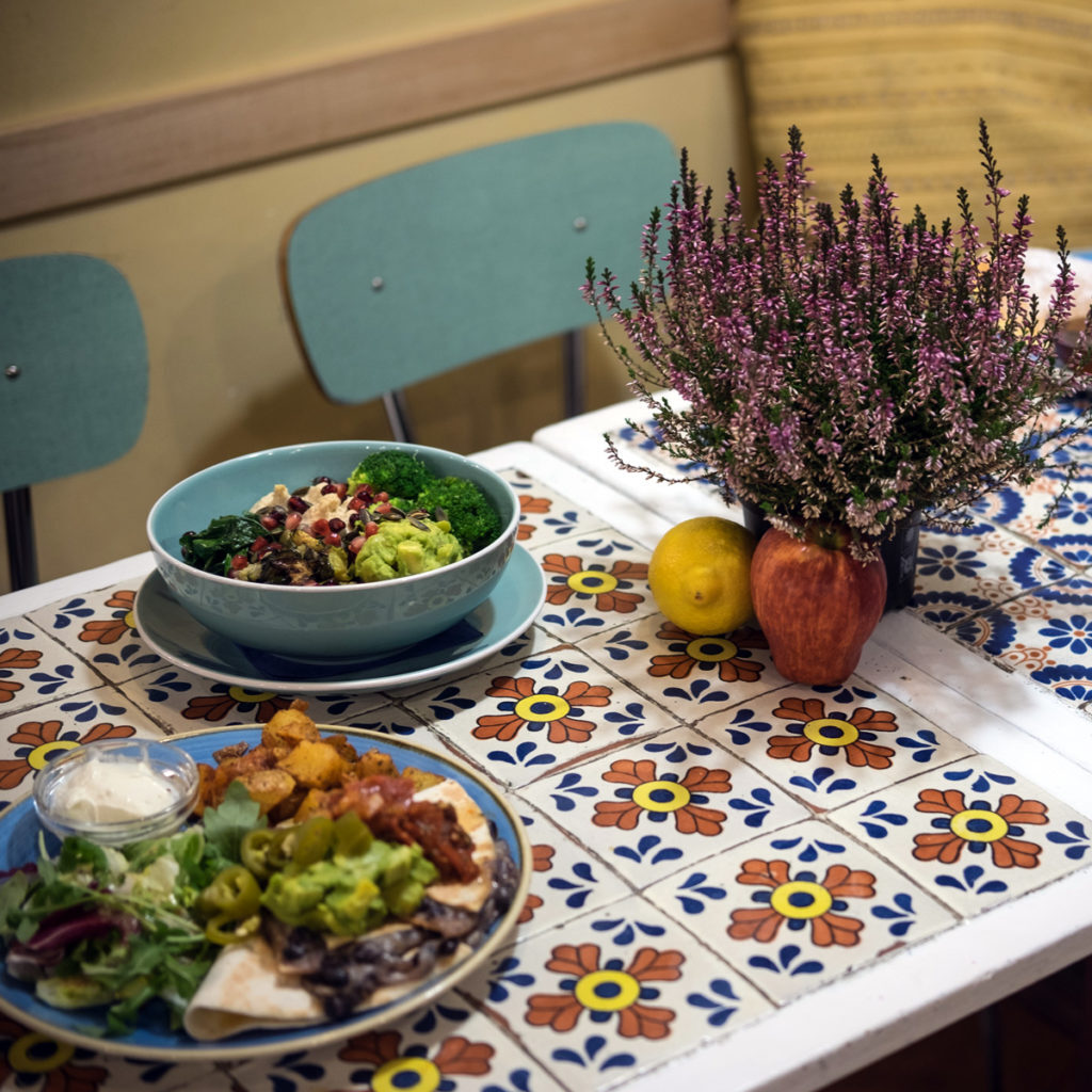table with fresh food and flowers